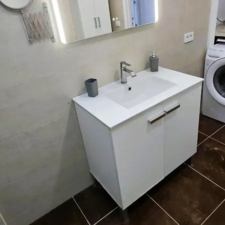 Seaview Apartment, Playa Chica, Gaviotas, 311 * سانتا كروز دي تينيريف